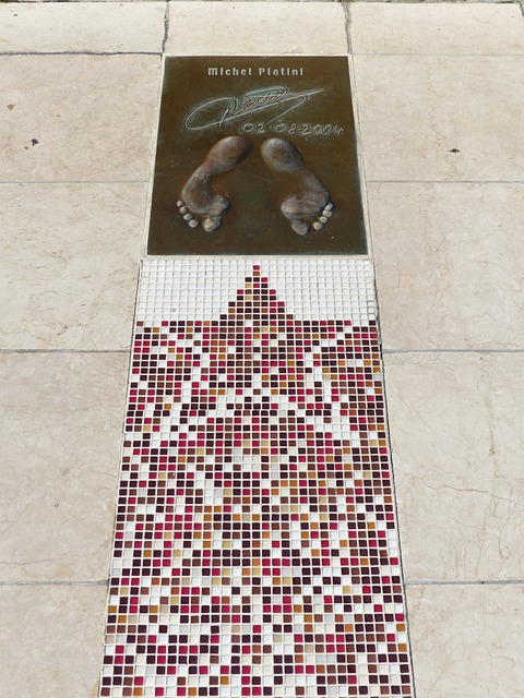 随着全球局 随着全球局